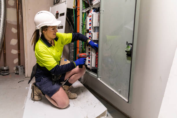Best Electrician for Home Renovation  in Crestwood, IL