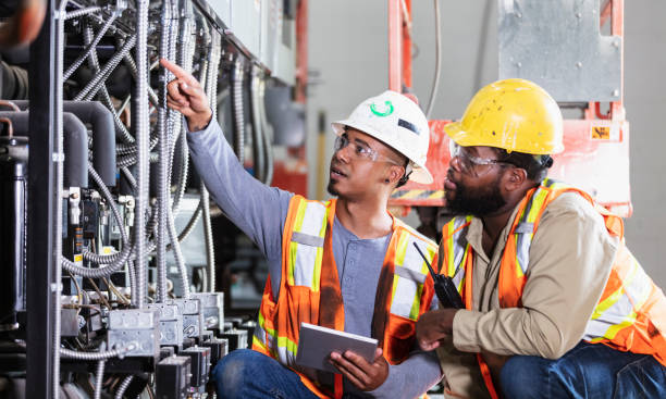 Best Industrial Electrical Services  in Crestwood, IL