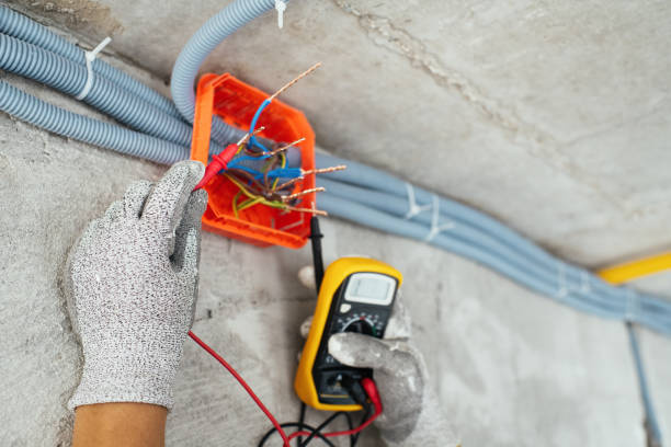 Best Licensed Electrician  in Crestwood, IL